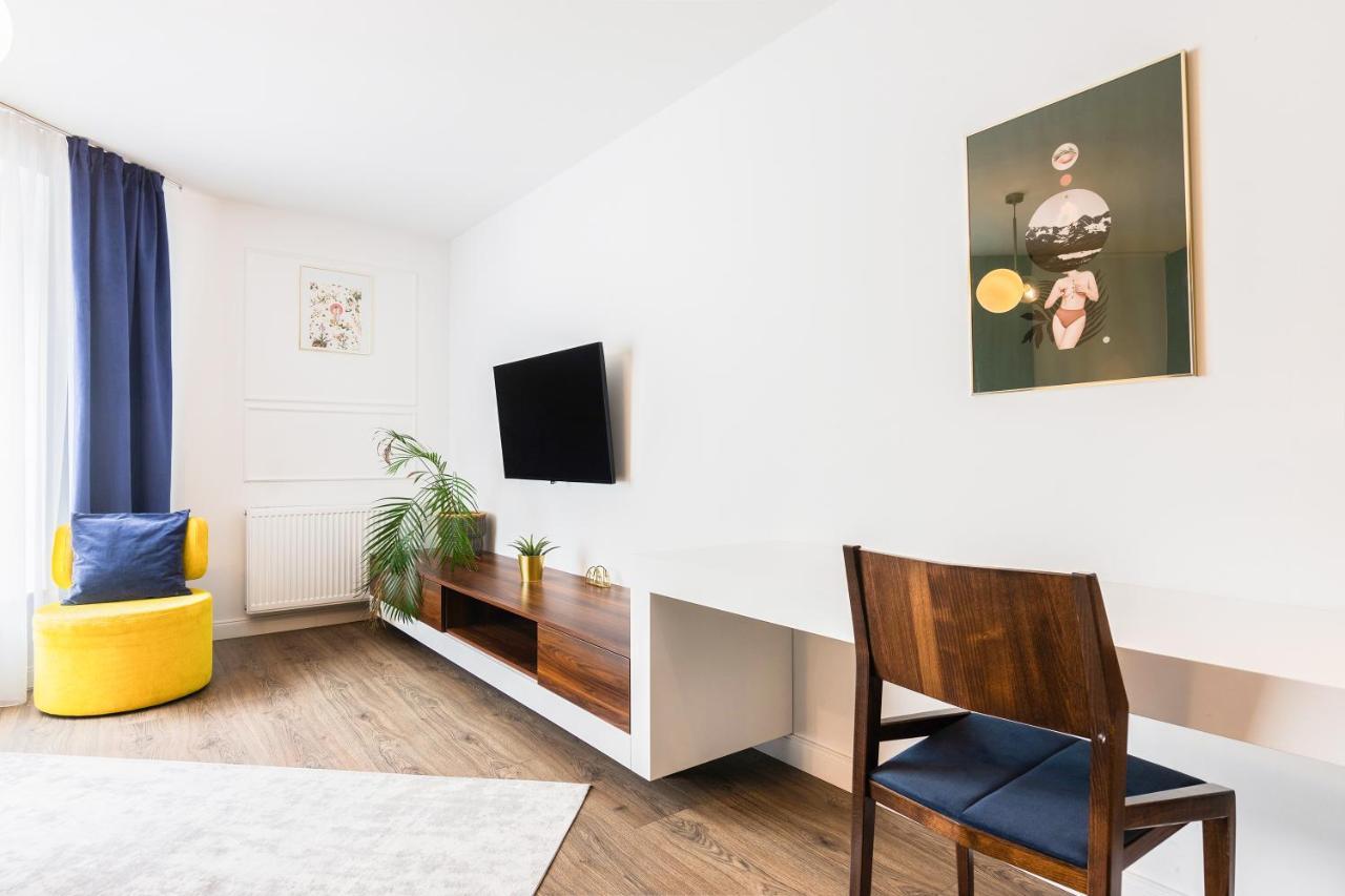 Apartment Old Town Halicka Street By Nearto Krakow Luaran gambar