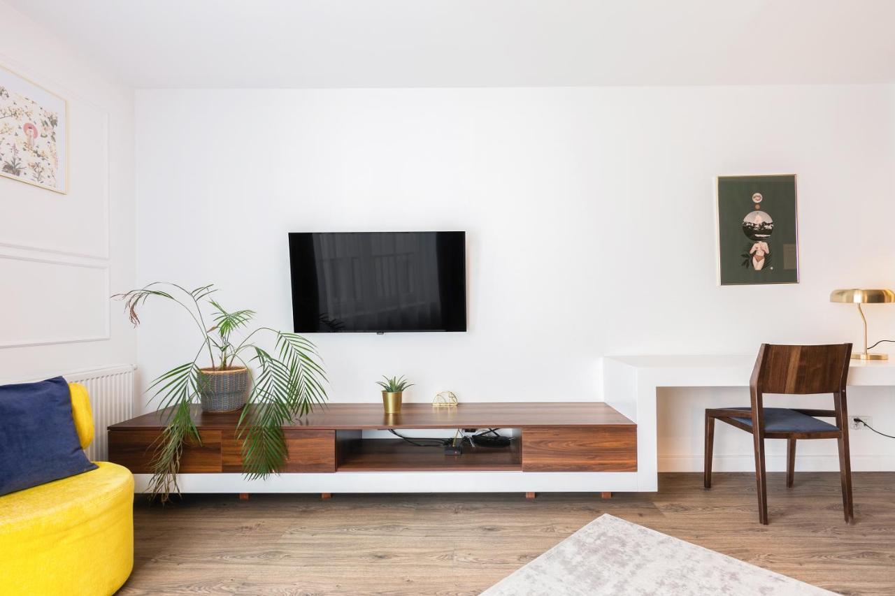 Apartment Old Town Halicka Street By Nearto Krakow Luaran gambar