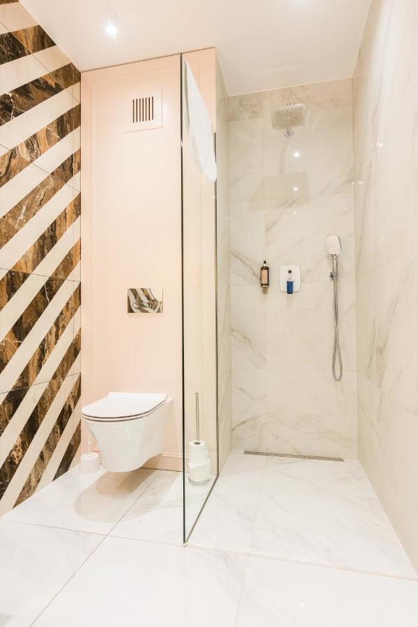 Apartment Old Town Halicka Street By Nearto Krakow Luaran gambar