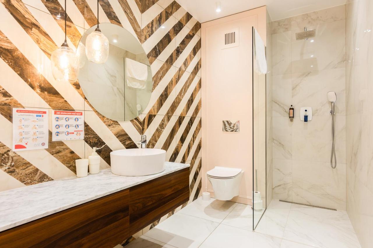 Apartment Old Town Halicka Street By Nearto Krakow Luaran gambar